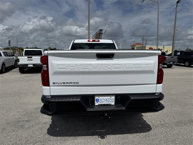 2026 Chevrolet Silverado 1500 photo 4