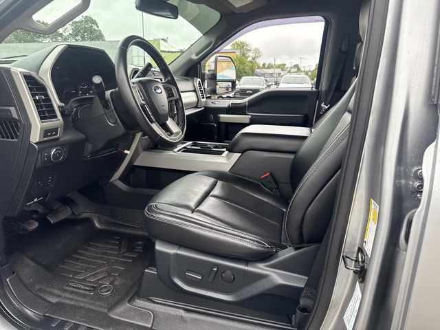 2021 Ford F-350 photo 17