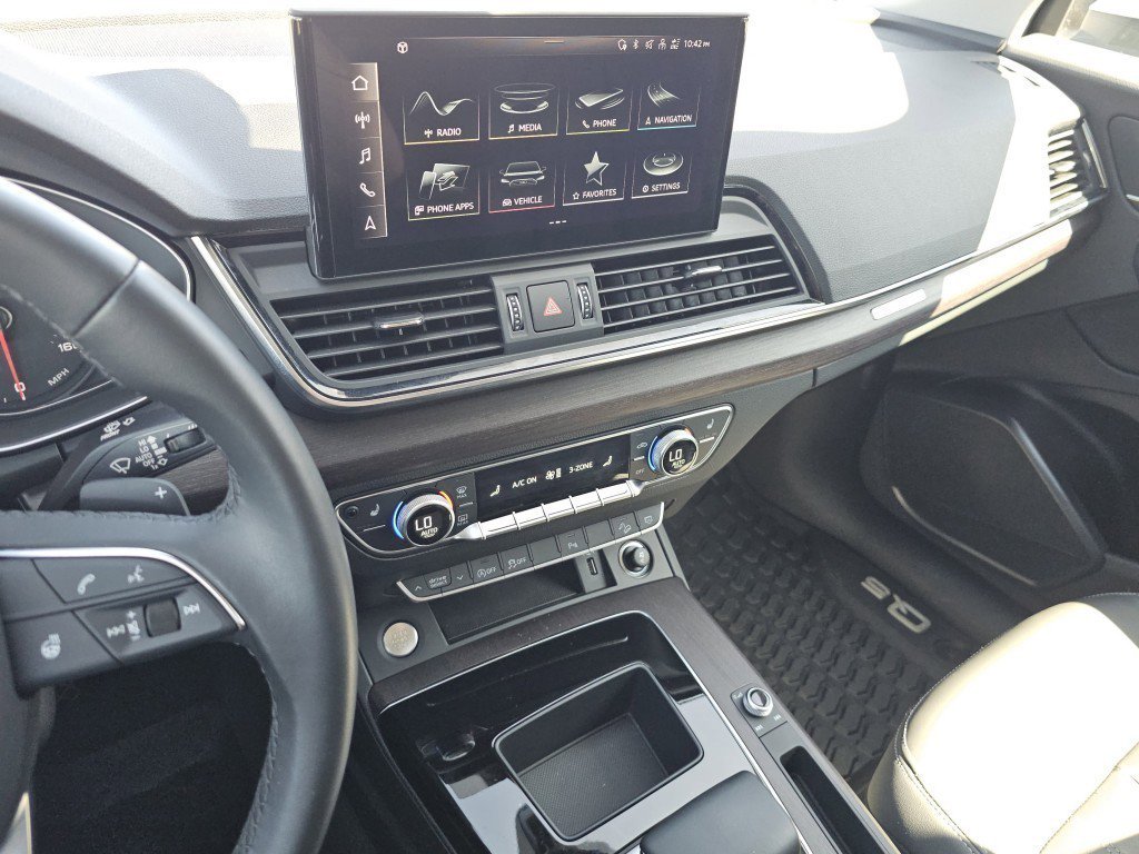 2022 Audi Q5 45 S line Premium photo 28