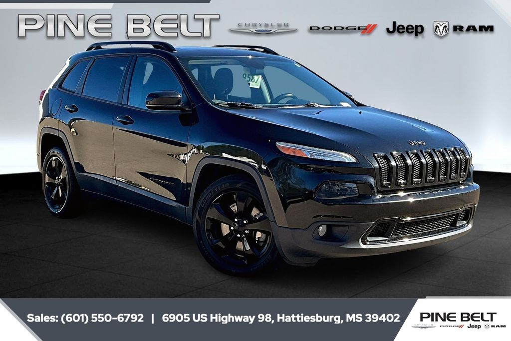 2015 Jeep Cherokee Altitude's photo