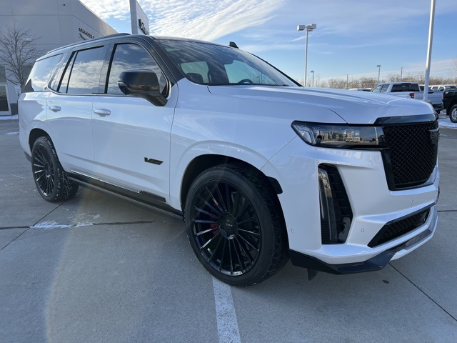 2024 Cadillac Escalade V-Series photo 5