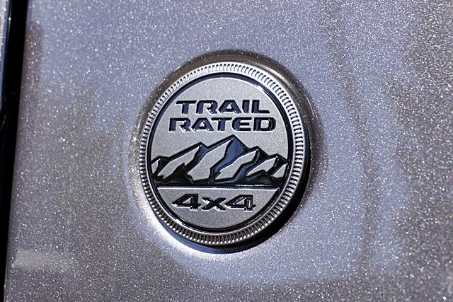 New 2025 Granite Crystal Metallic Clear-Coat Exterior Paint Jeep Willys image 13