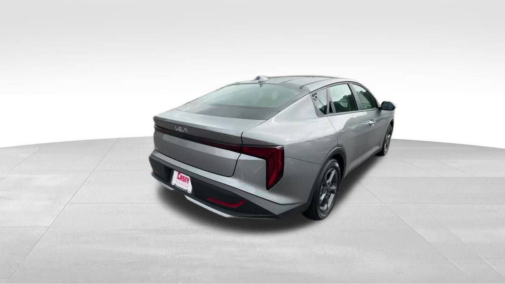 2025 Kia K4 LXS photo 6