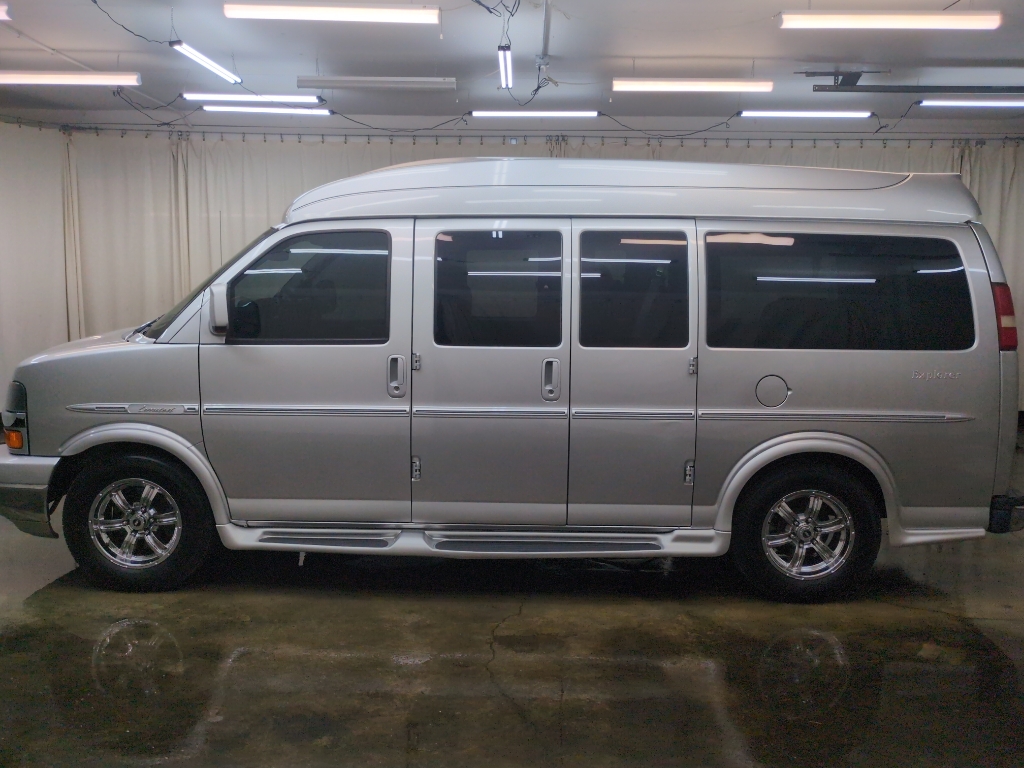 2012 Chevrolet Express Cargo 1500 photo 6