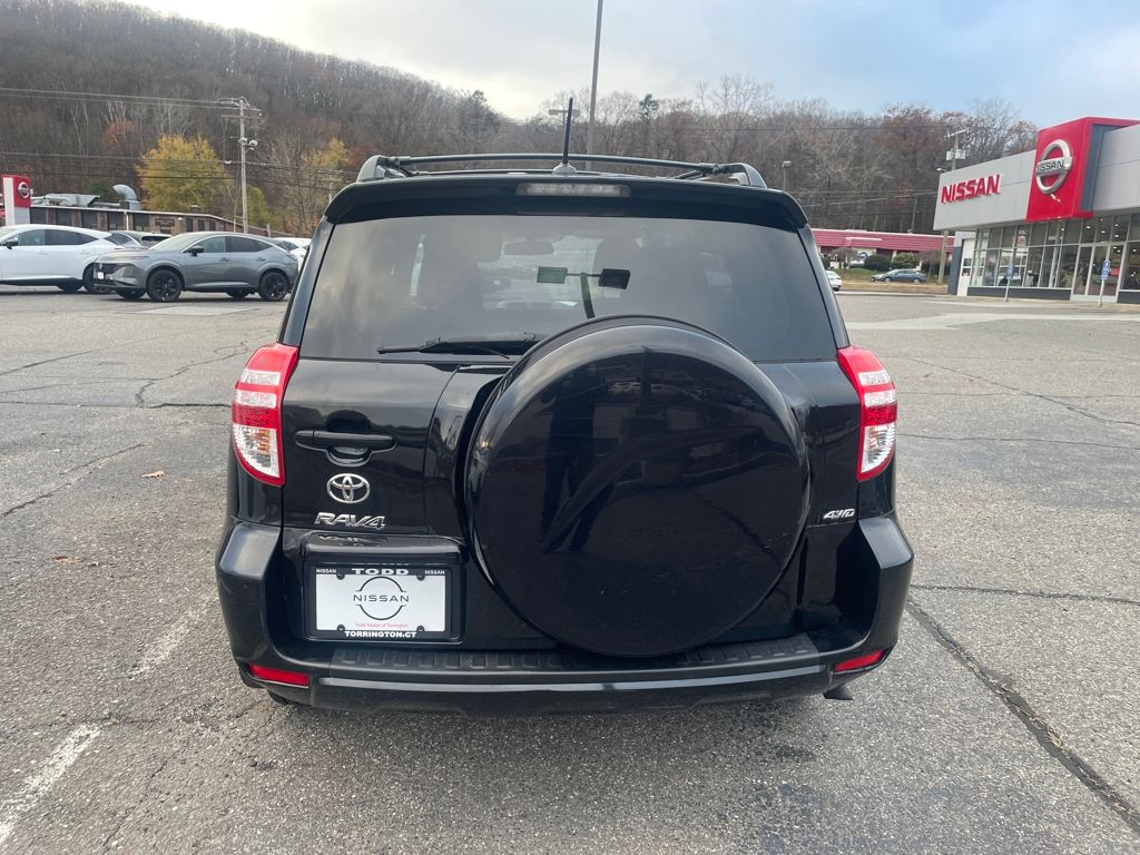 2011 Toyota RAV4 Base photo 4