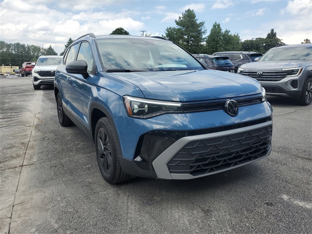 2025 Volkswagen Taos S photo 3