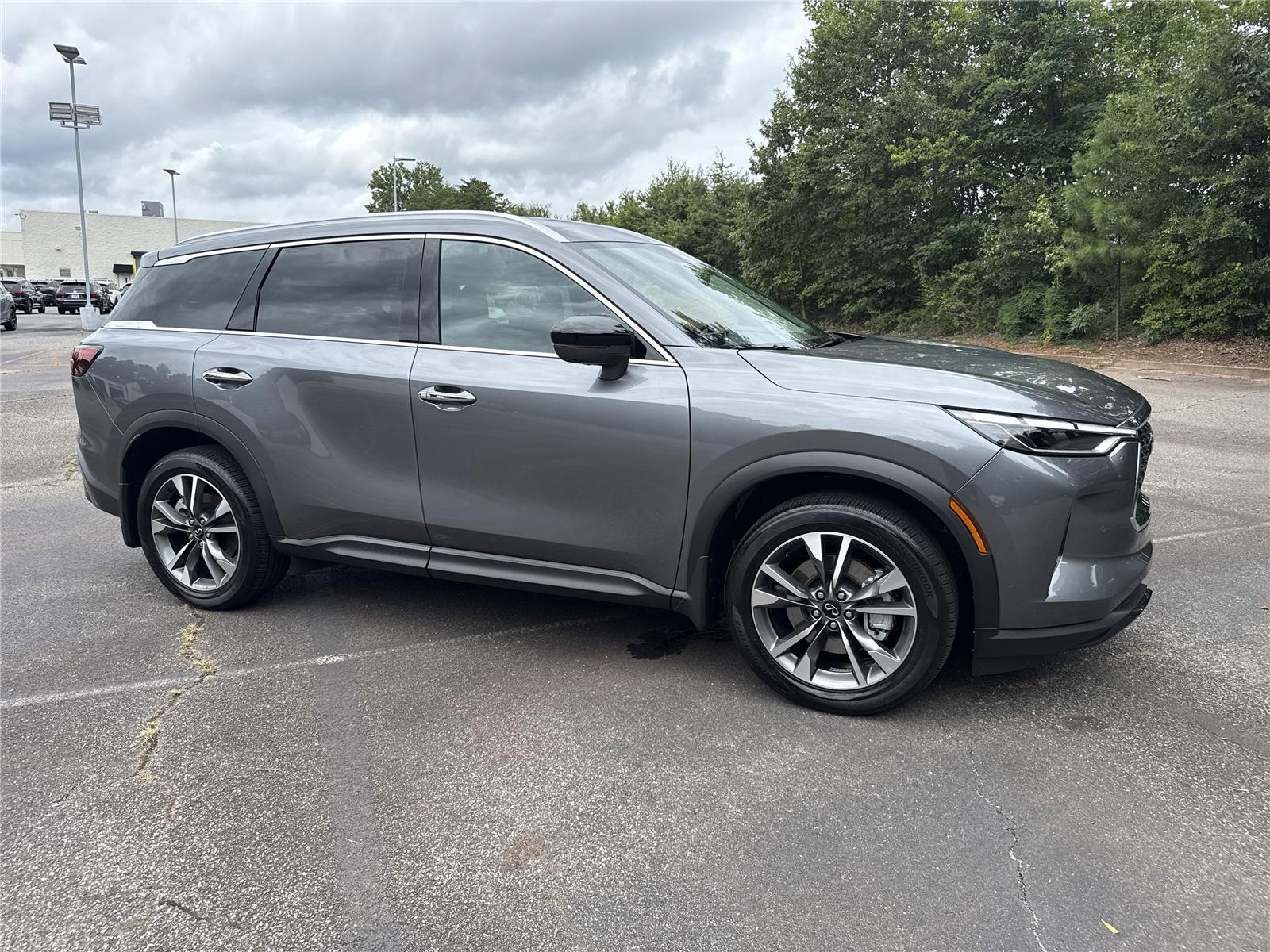 2025 Infiniti QX60 Luxe photo 4