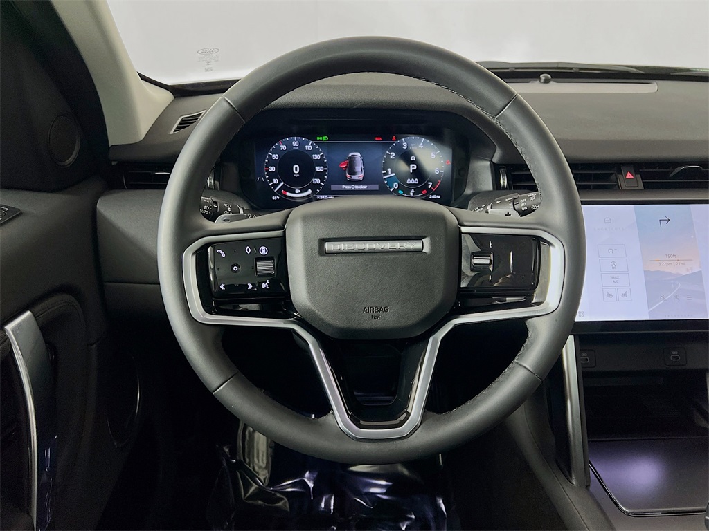 2025 Land Rover Discovery Sport S photo 8