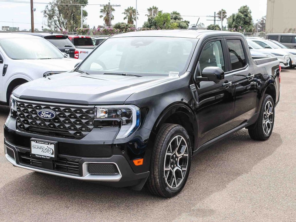 2025 Ford Maverick Lariat photo 3