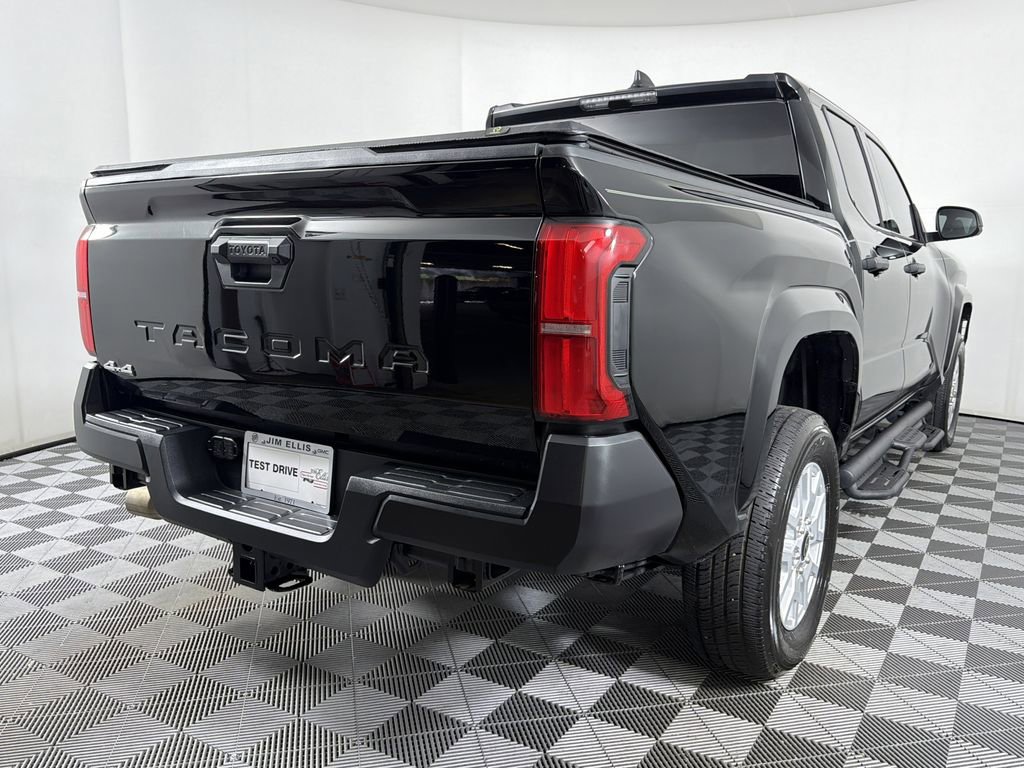 2025 Toyota Tacoma SR photo 4