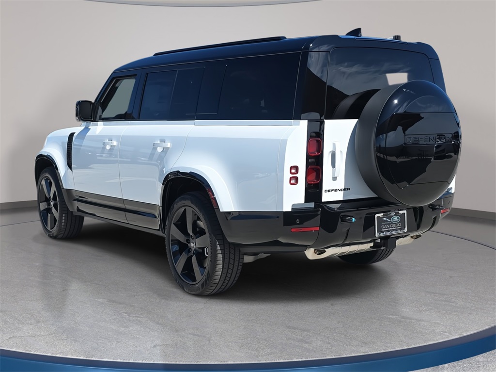 2025 Land Rover Defender 130 X-Dynamic SE photo 7