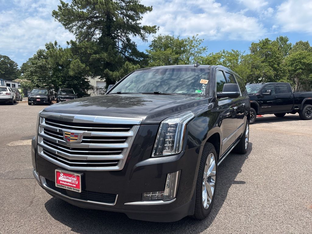 2019 Cadillac Escalade ESV Platinum photo 9
