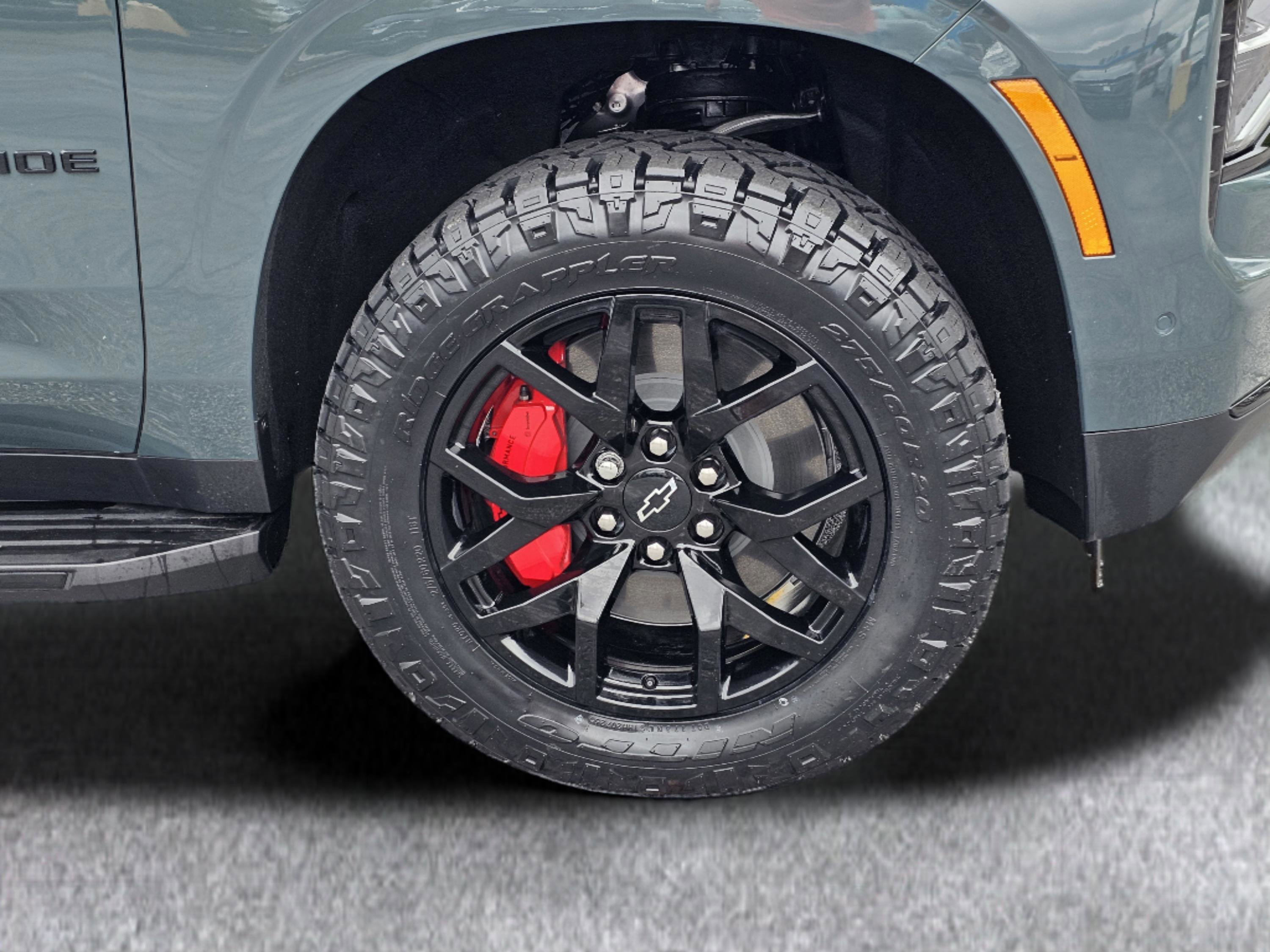 2025 Chevrolet Tahoe RST photo 29