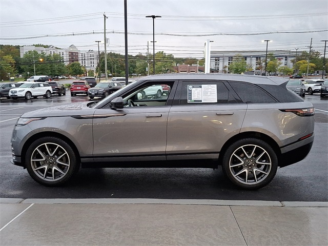 2023 Land Rover Range Rover Velar R-Dynamic S photo 4