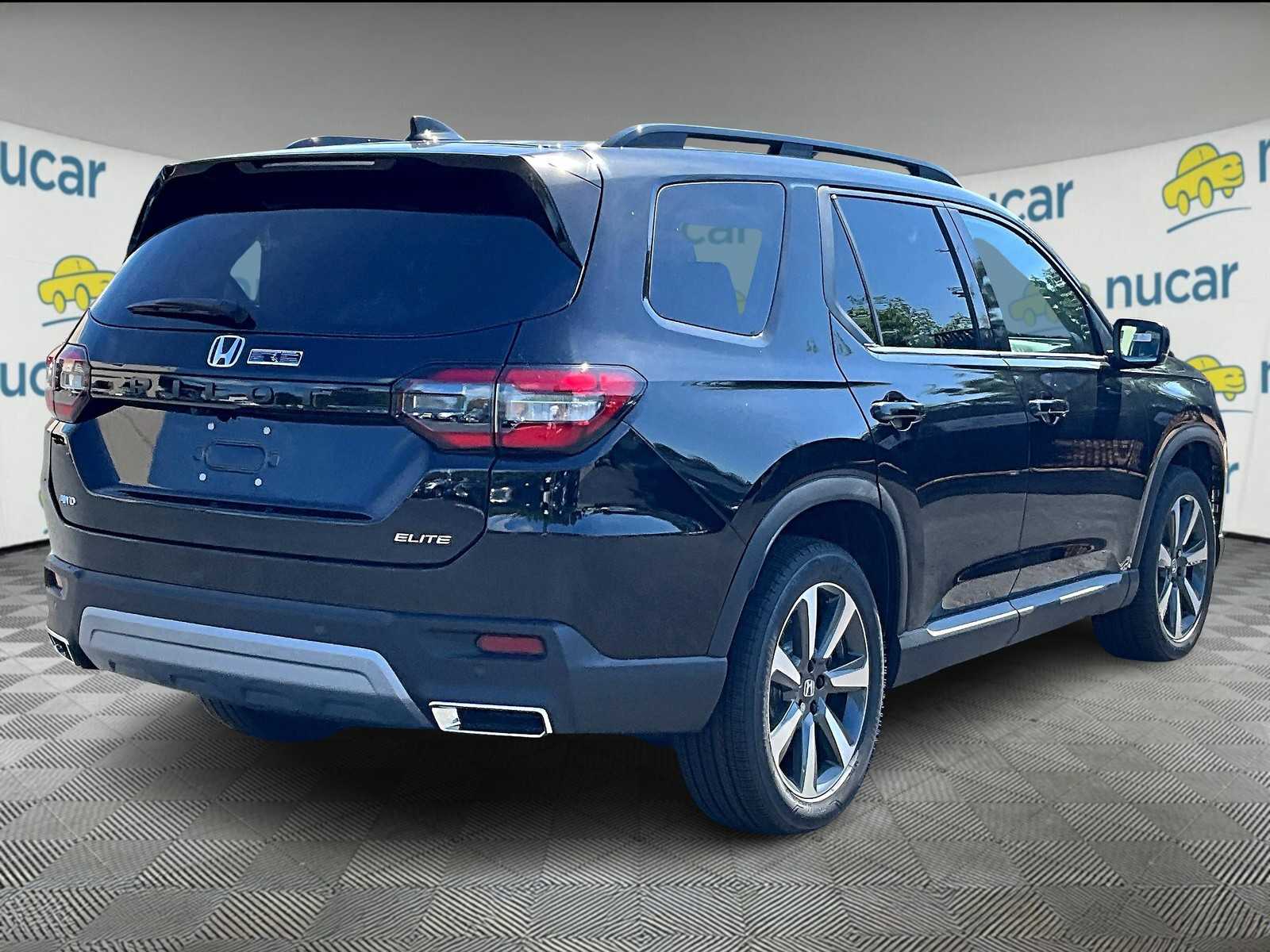 2025 Honda Pilot Elite photo 5