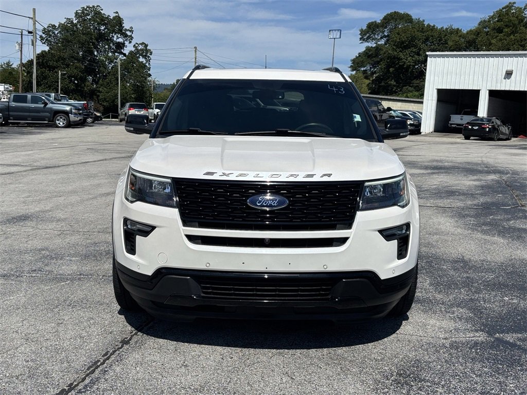 2018 Ford Explorer Sport photo 4