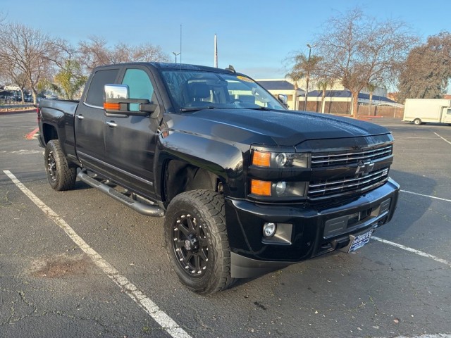 2016 Chevrolet Silverado HD LTZ's photo