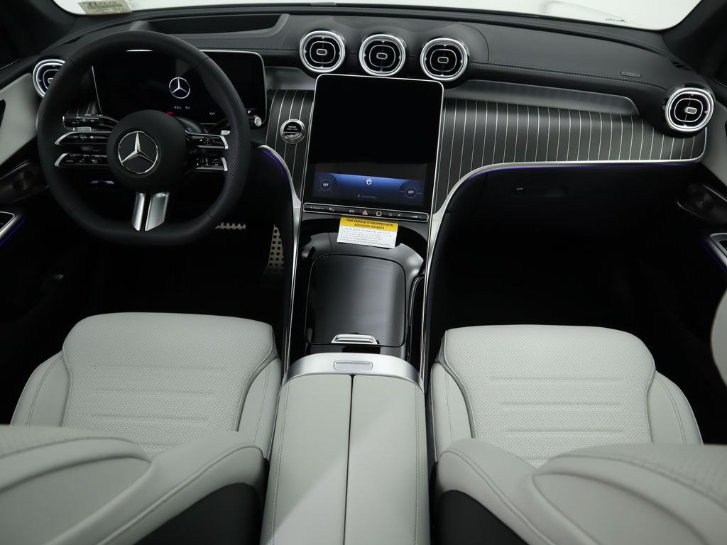 2026 Mercedes Benz GLC 300 photo 10