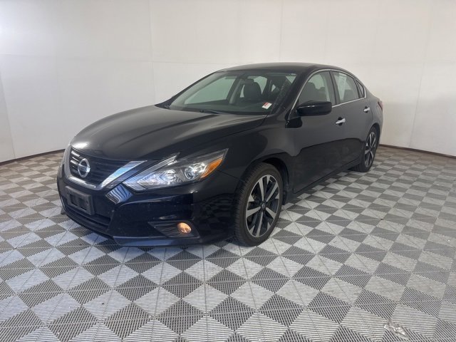 2018 Nissan Altima 2.5 SR photo 2