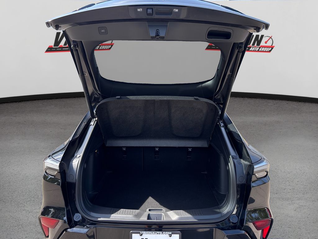 2024 Buick Envista Avenir photo 11