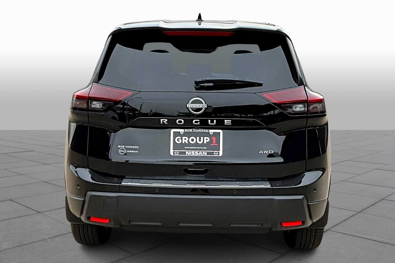 2026 Nissan Rogue SV photo 4