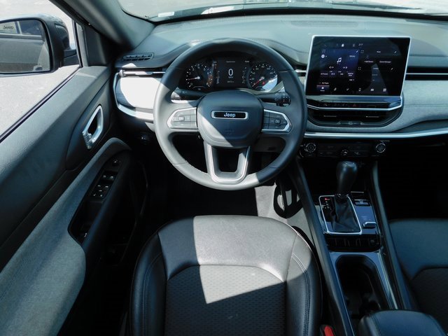 2024 Jeep Compass North Edition Latitude photo 10