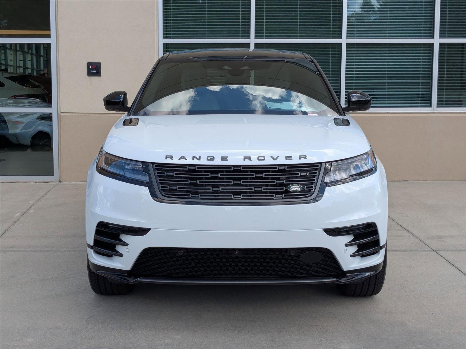 2026 Land Rover Range Rover Velar SE photo 2