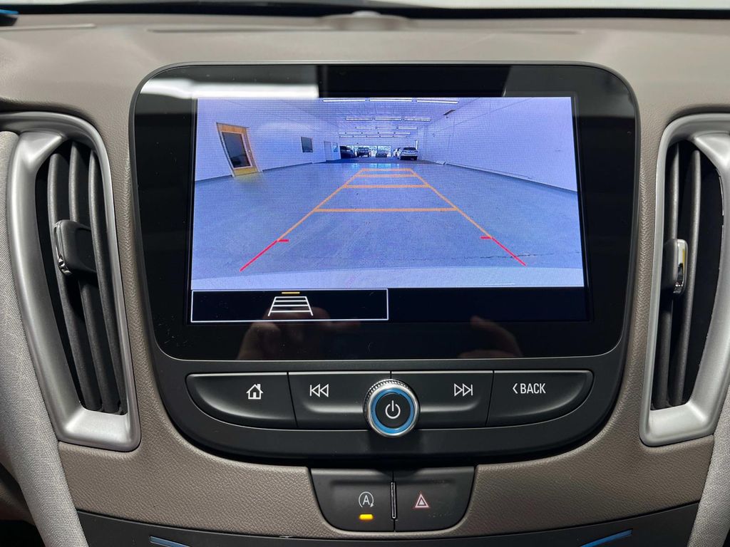 2024 Chevrolet Malibu LS photo 24