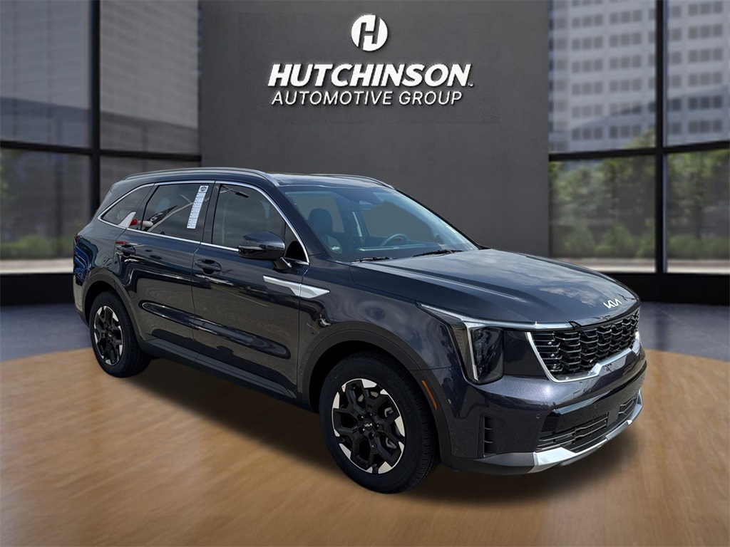 2025 Kia Sorento S's photo