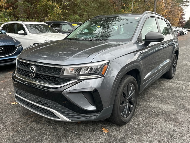 2022 Volkswagen Taos S photo 3