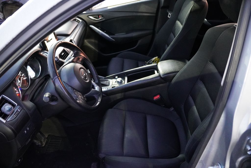 2016 Mazda Mazda6 i Sport photo 4