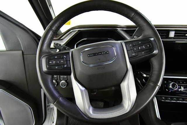 2024 Gmc Sierra 3500 HD Denali photo 2