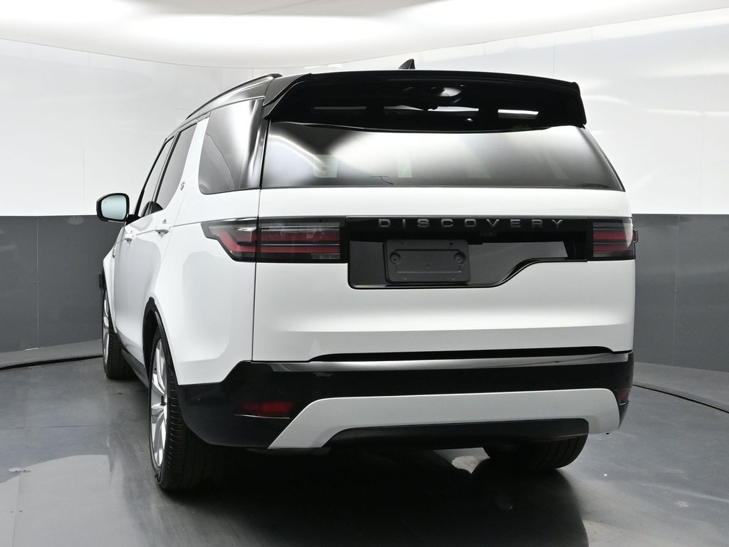 2024 Land Rover Discovery SE photo 4