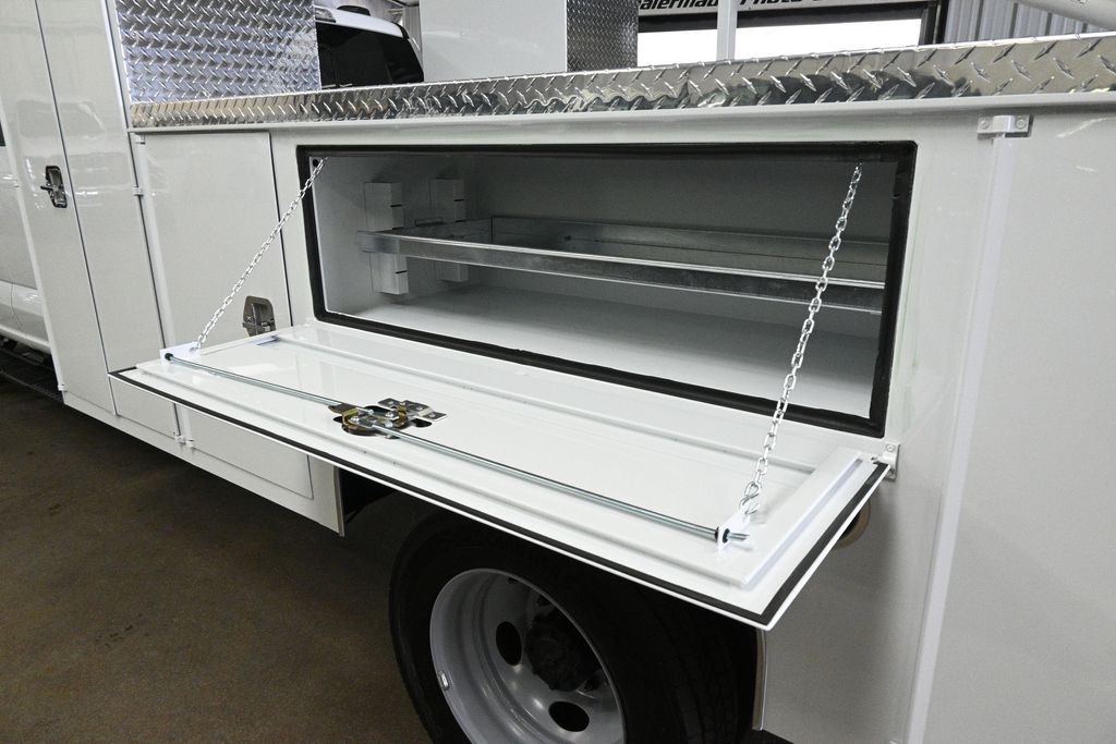 2024 Ford F-550 XL photo 23