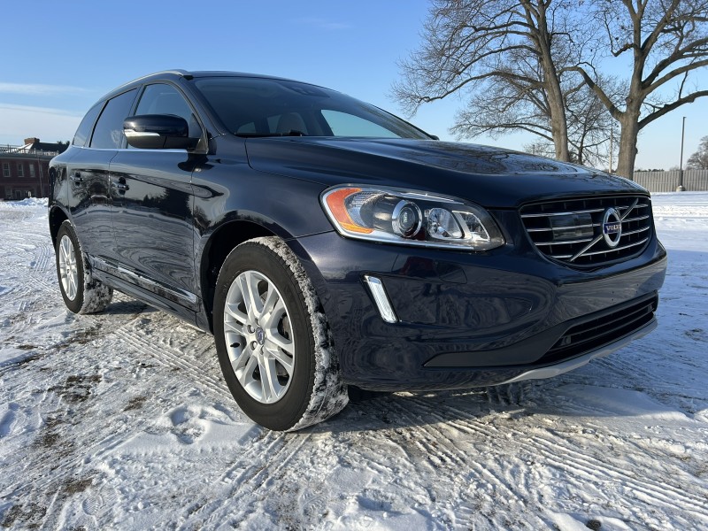 2016 Volvo XC60 T5 Platinum