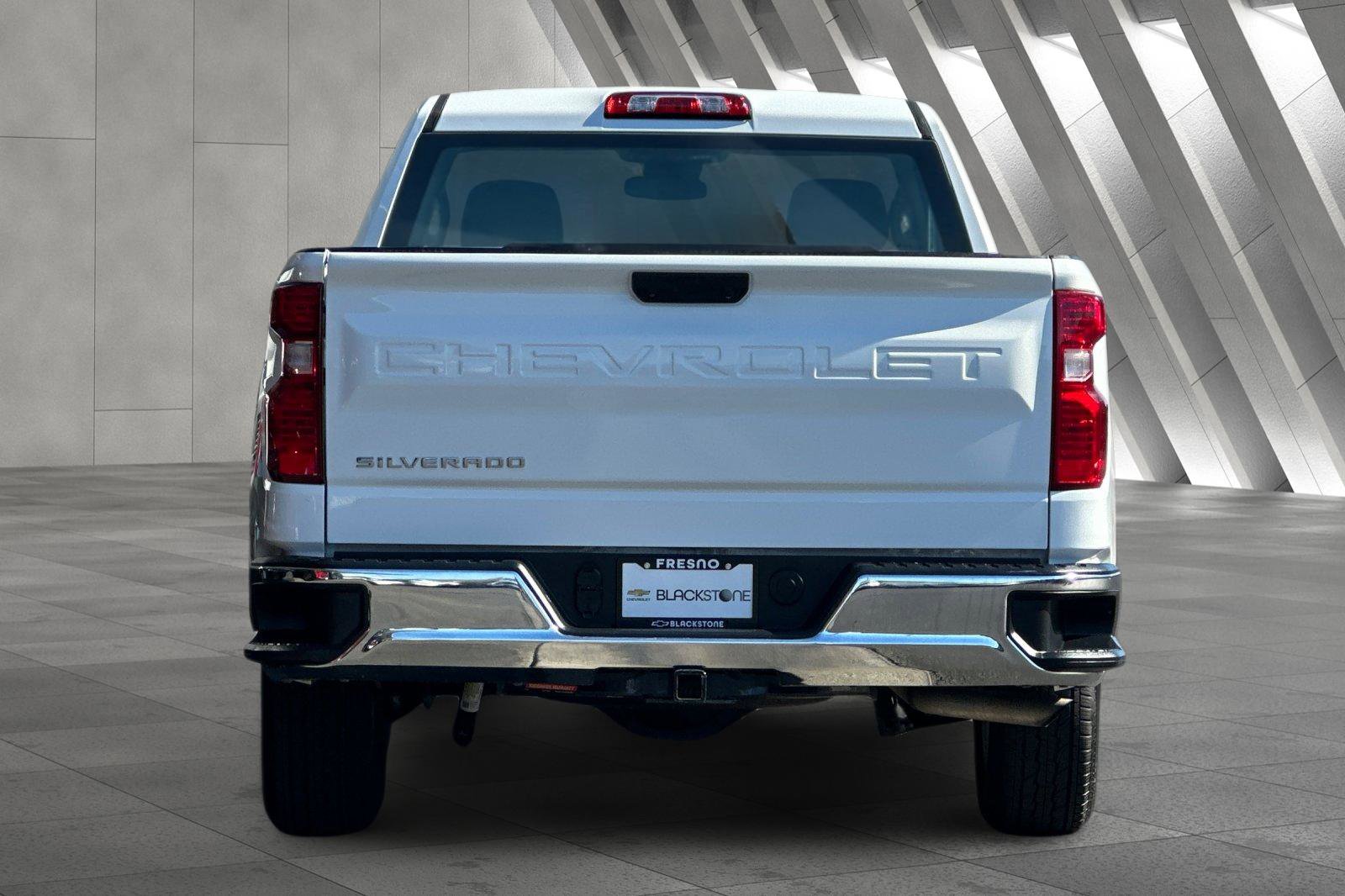 2024 Chevrolet Silverado 1500 photo 4