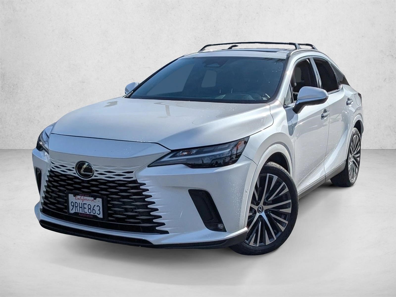 2025 Lexus RX 350's photo