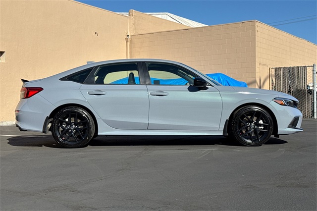 2024 Honda Civic Si photo 2
