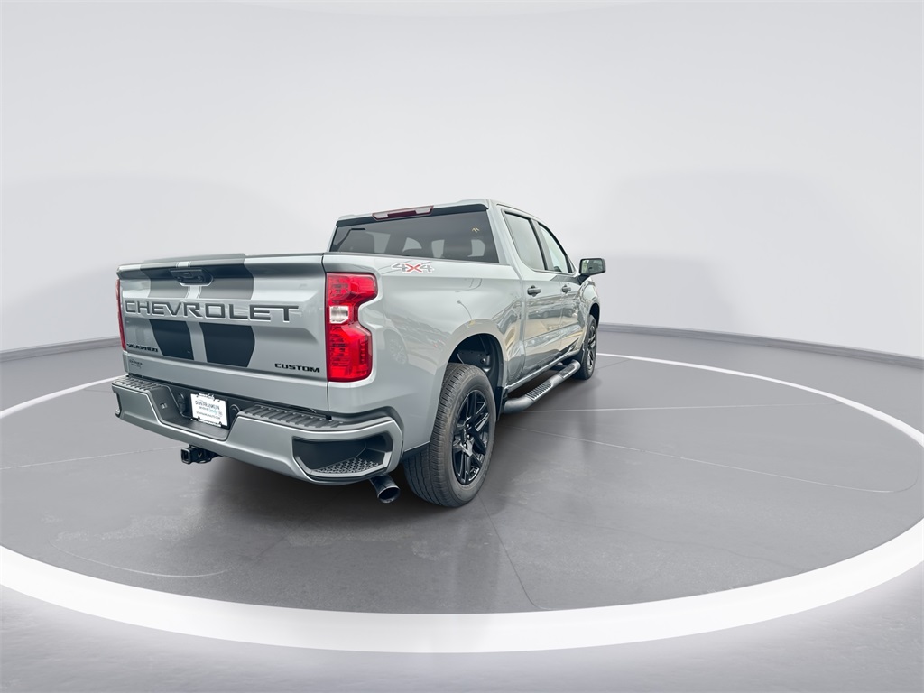 2024 Chevrolet Silverado 1500 Custom photo 7