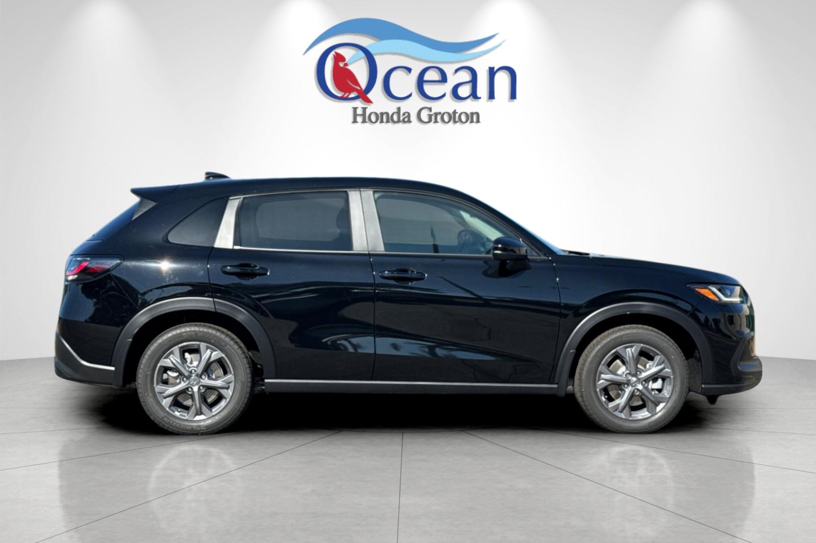 2026 Honda HR-V LX photo 5