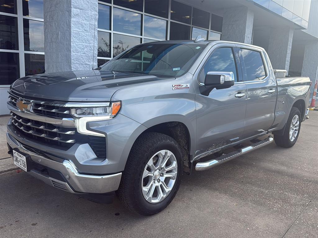 2023 Chevrolet Silverado 1500 LTZ's photo
