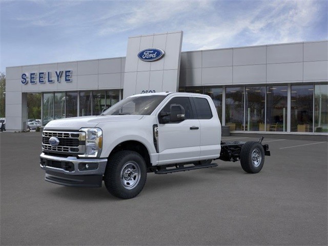 2025 Ford F-350SD 