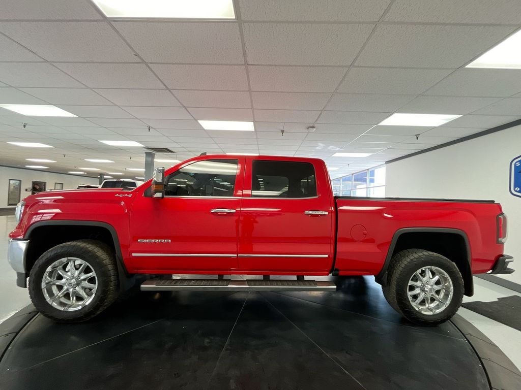 2017 Gmc Sierra 1500 SLT photo 3