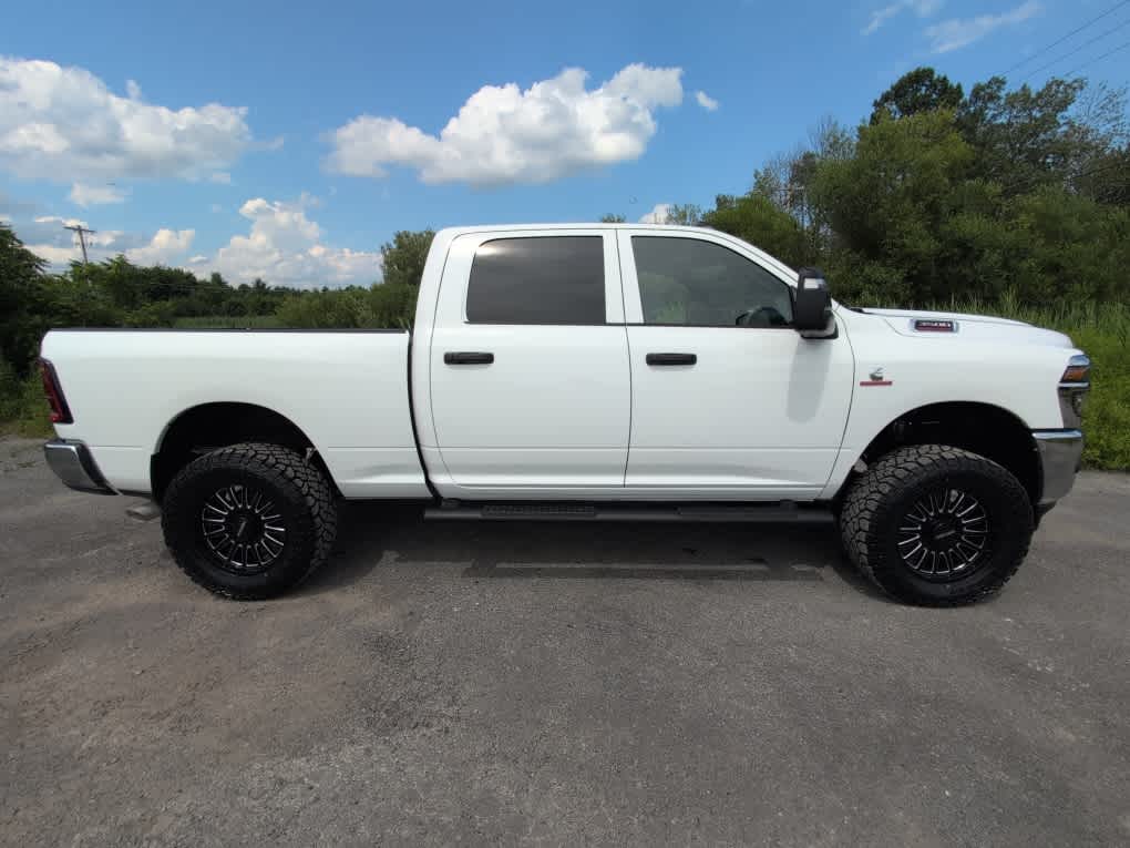 2025 Ram 3500 Tradesman photo 4