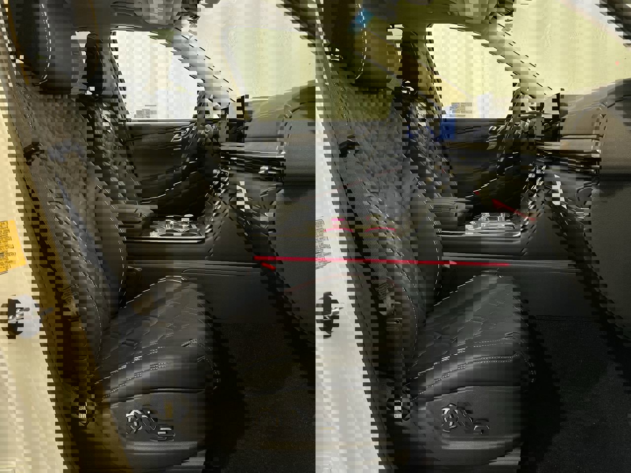 New 2025 Uyuni White Genesis Prestige image 15