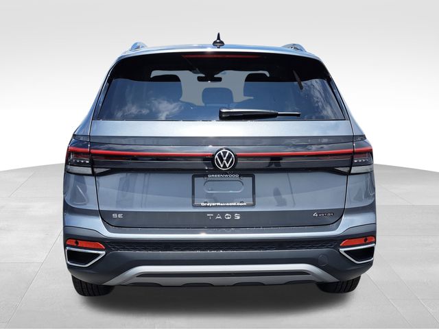 2025 Volkswagen Taos SE photo 6