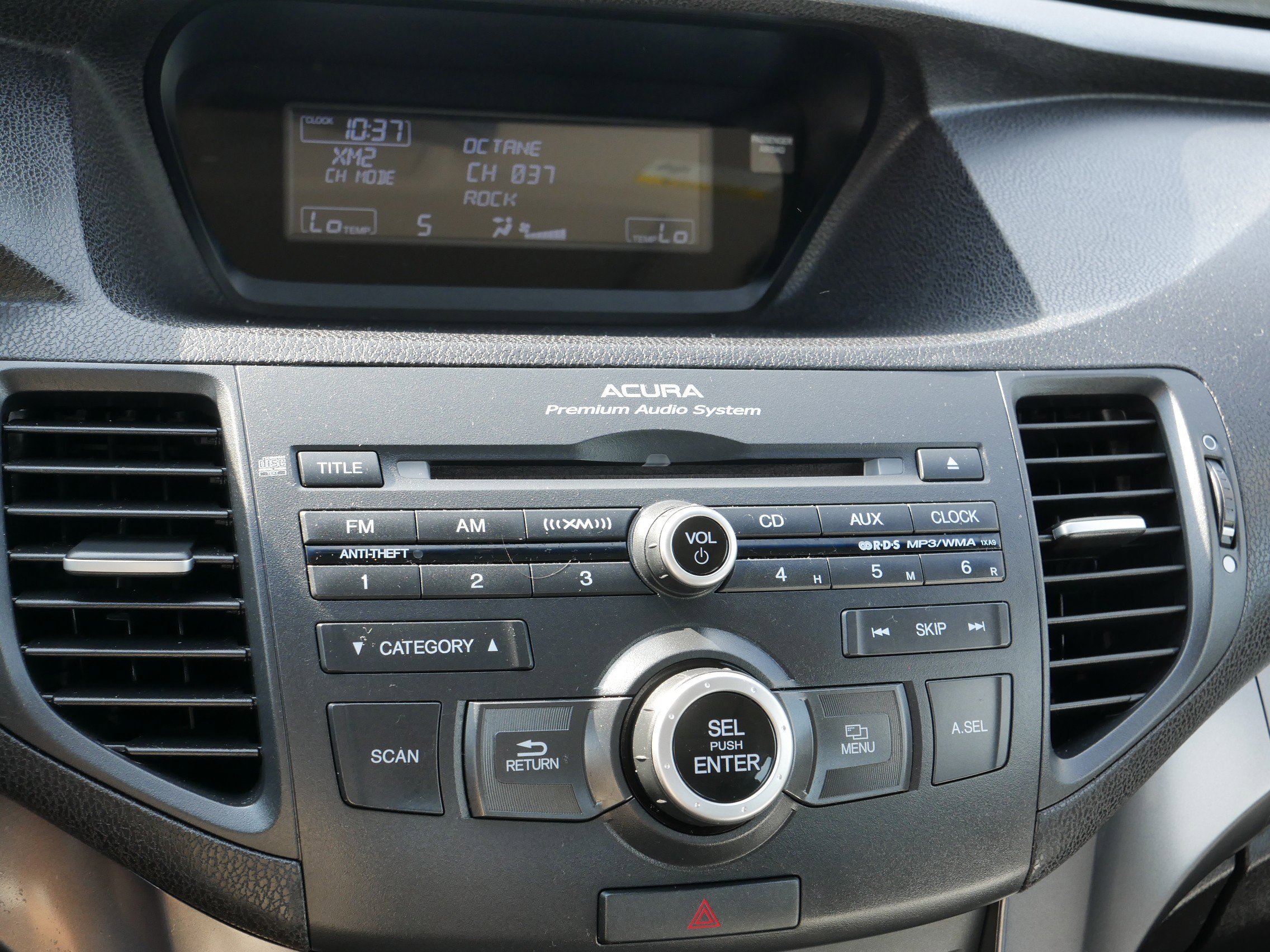 2013 Acura TSX Base photo 21