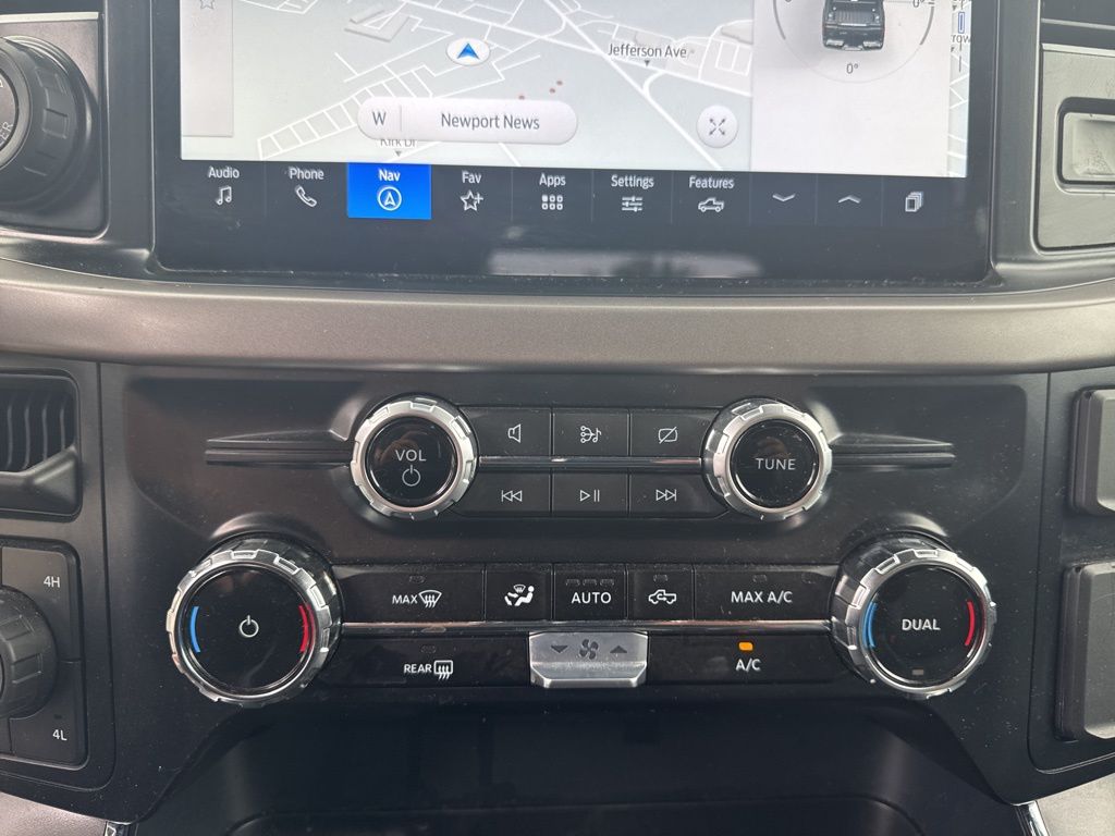 2024 Ford F-150 XLT photo 14