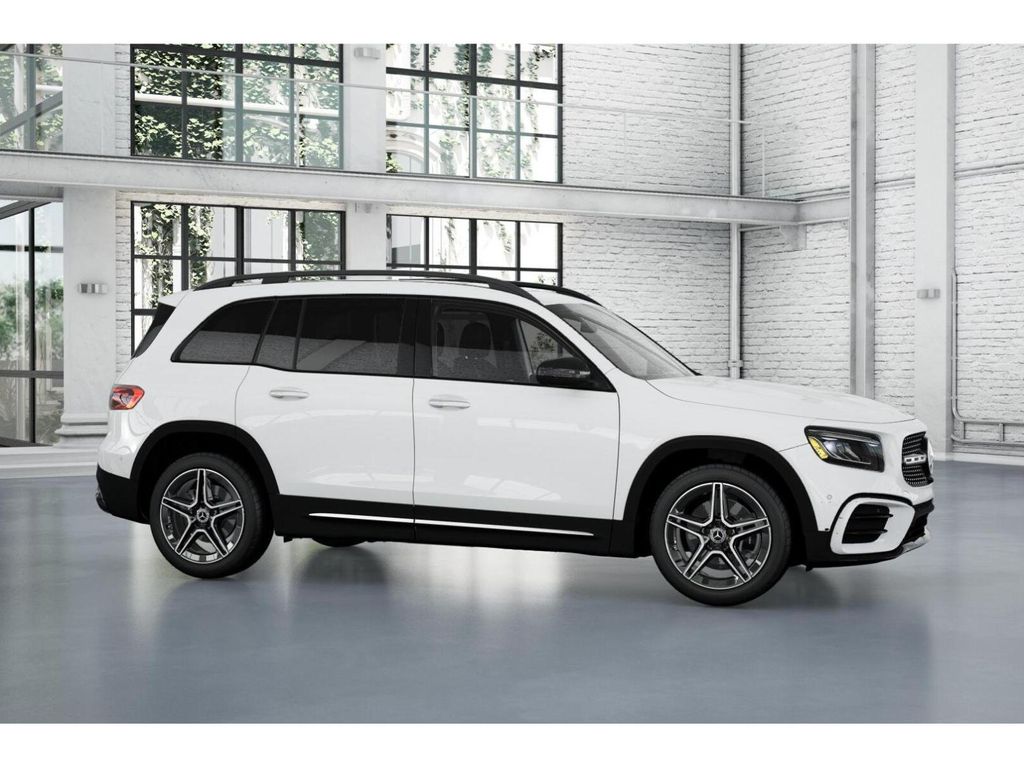 2025 Mercedes Benz GLB 250 4MATIC photo 14