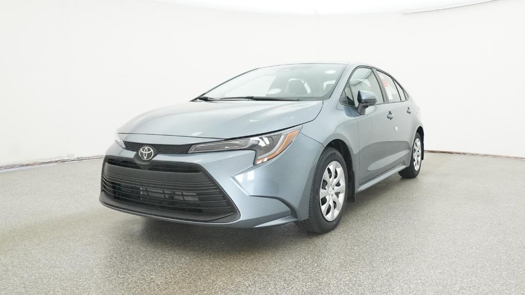 2026 Toyota Corolla LE photo 4